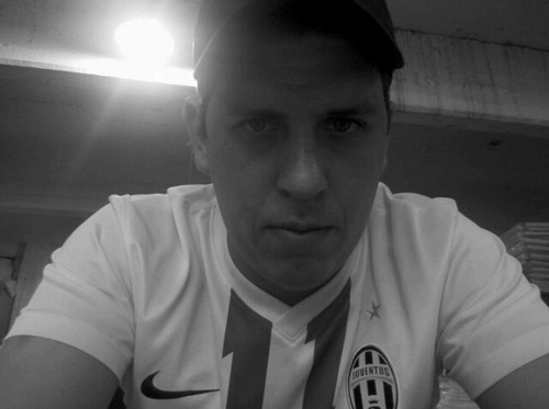 rodocastro84's profile picture. 