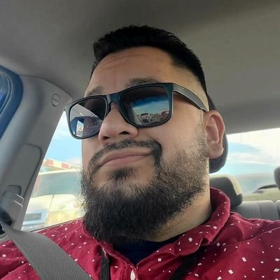 Army Vet, Operations Director, Cat Daddy for Source Gaming. Oh & I stream sometimes.