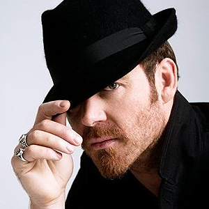 SeverianRomanov's profile picture. Vampire vor v zakone and King of Russia. Everyone is in my pocket... you will be too. I bow to no one except my Queen @ElizaSmirnov [MA/RP 21+]