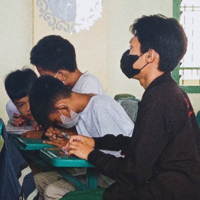 nonanSantonil's profile picture. Manhid