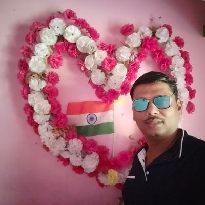 sonu12502841's profile picture. simple