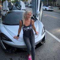 Nancy Margaret (@funladyintown) Twitter profile photo