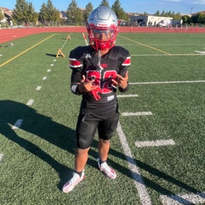 Student Athlete🏈 RB/LB/DE 5’10 200 lbs C/o 2025 Lincoln High School 🏃🏽♂️