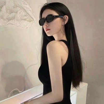Luke47179695's profile picture. 只是好色而已
