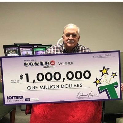 Fred Bohlen from Cookeville in Putnam County wins $1 million powerball Jackpot giving back to the society by paying credit cards