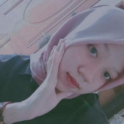 SitiKaromah7926's profile picture. kadang kalem, kadang ngegas