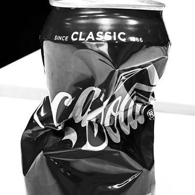 Yeveshem's profile picture. shariaphobe. islamolucid. it’s ok ✌️ 💪