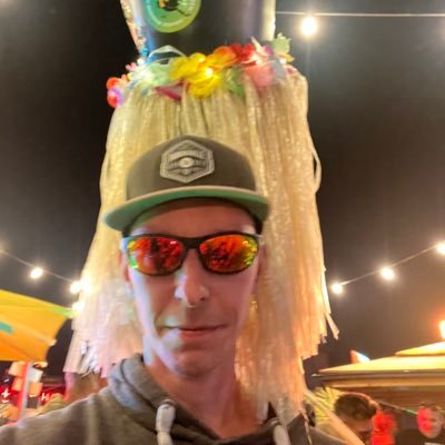 shellyhendrik's profile picture. 