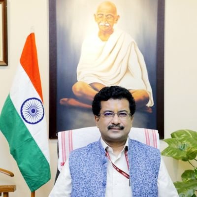 #सोनमणि बोरा #সোনমণি #IAS
Principal Secretary CG Govt
RT-NE,Views-Personal
#Assam #Raipur #Delhi
#Maxwell School #USA #JNU #DU
Seeker Giver Writer
#KarmaYogi