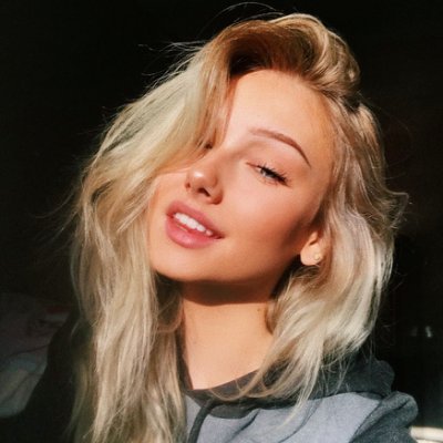 Girl on the moon, with crypto. Only share good token tips on DM please.