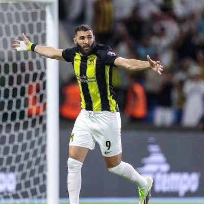 almuhssin32072's profile picture. بوعبيد💛☺️