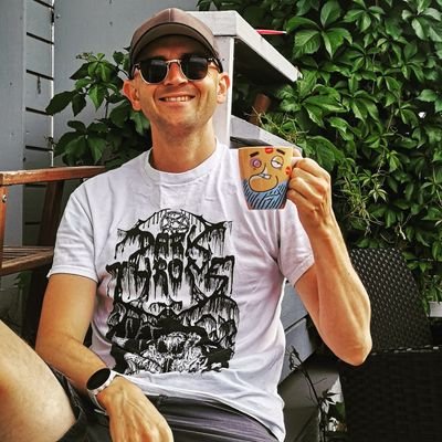 Middle-aged metalhead from Oslo. 🇧🇻
I've gotten to the point in life where I'm angry at inanimate objects on a daily basis.
𝕰𝖝𝖙𝖗𝖊𝖒𝖊 𝖒𝖊𝖙𝖆𝖑