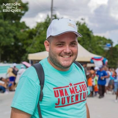 Ingeniero Industrial. Diputado a la @AsambleaCuba.
Secretario de la @UJCdeCuba en #PlazaDeLaRevolución. Llevo en mí, para siempre, el @AlmaCujae