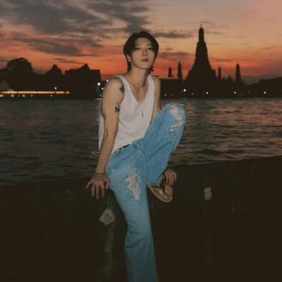 Hendery's best friend 😌also, producing TEN'S first solo album. New beginning for wayv💜