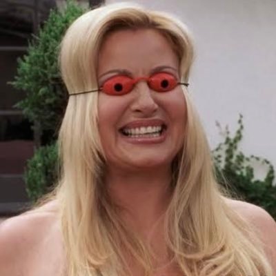 motherofchaoss1's profile picture. No conozco el término medio en absolutamente nada. 💜💚