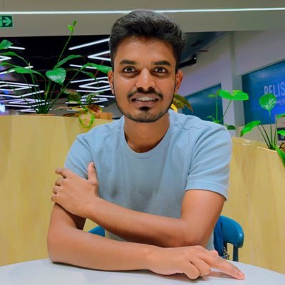 SSE @Cigna. Graduated from @lpuuniversity . Talks about Android, Kotlin and Anime