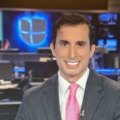 📺 News Anchor and Reporter 🇺🇸| 📡 Univision Nueva York | 🎥 @univisionNY | 🏆 Emmy Award-Winning Journalist