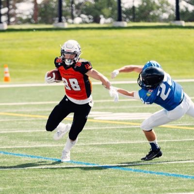 Lord Tweedsmuir 🇨🇦| c/o 2026| 6ft 170lbs| WR/DB| Team BC 22/23