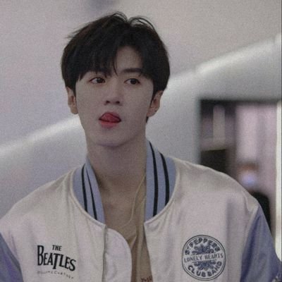 ᅟᅟᅟ 𝙺𝙰𝙽𝙶 𝙹𝙰𝙴𝚈𝙴𝙾𝙽 — 𝙺𝚁; rising korean ĪDᎾĿ ※ᅟᅟᅟ
𝑒𝑠𝑡𝑜𝑢 𝑓𝑒𝑙𝑖𝑧 𝑝𝑜𝑟 𝑒𝑠𝑡𝑎𝑟𝑚𝑜𝑠 𝑎𝑞𝑢𝑖 : 𐐪🏡 @_tstargirl