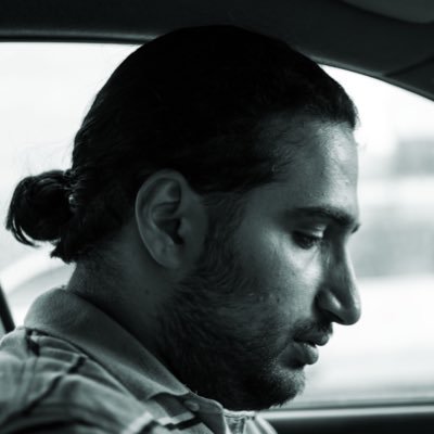 rezaahmadis_789's profile picture. در بستنی رو باید لیسید.