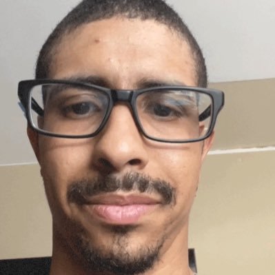 johnnyboii2425's profile picture. 