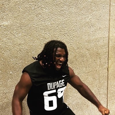 #69 DL | 6’0 285 | TRUE FRESHMAN | @Dupage_Football | JUCO | 4 YEARS ELIGIBILITY | West Side Grad ‘23 Recruitment open ❗️❗️