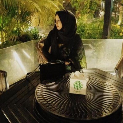 mahya__moon's profile picture. "🚀 Web Wizard | Transforming Ideas into Interactive Experiences | HTML, CSS, JS Sorcerer | UI/UX Enthusiast | Pixel Perfectionist | Always Learning 🎨✨ #WebDes