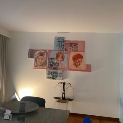 102Din's profile picture. 