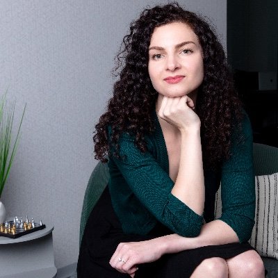 LorenM0604's profile picture. Former President/COO and Partner @Authentic_HQ. Process Queen. 🇨🇴. 🇮🇹. She/Her. Opinions are my own.