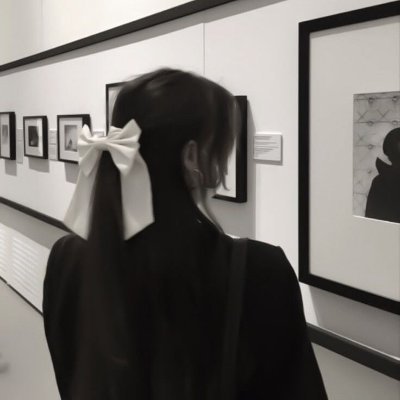 wukufuku's profile picture. laughing all the way to the bank