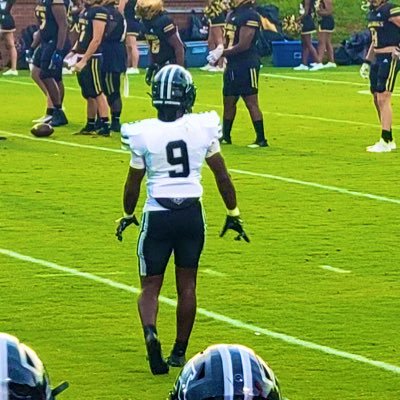 Houston County High (middle Ga) | class of '24 DB ,Slot WR , | 5'8 155 |. 3.5 GPA Hebrews 12: 14 . I am and will always be a CHRISTIAN , STUDENT , ATHLETE
