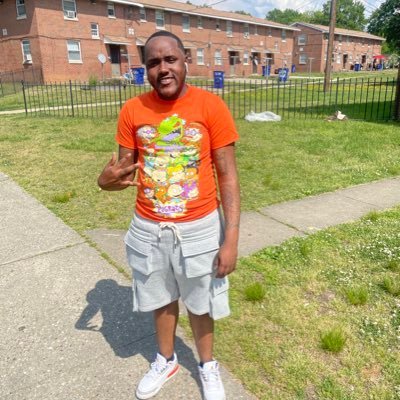 monitor83577's profile picture. 🇮🇹&🇫🇷🇨🇦  PROTECT OUR 🌎 #ClimateCollapse #BidenHarris 
Support #BLM  🏳️‍⚧️🏳️‍🌈  #AdoptDontShop 🐾 #LegalizeIt
Boston Bruins🏒 MASShole 🧙‍♀️⚜️ 🇺🇦