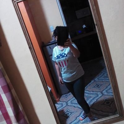 HeylingCarolina's profile picture. sí