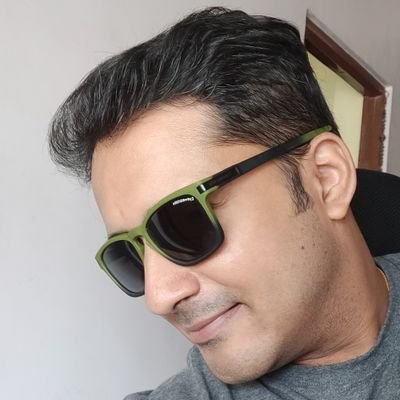 Hi I am Nikhil a developer at @bigbasket_com. A father. Love Java,Python,JavaScript and 🚗/🏍. 👽 do exist, thirst for Ginger Beer, precious metals collector.