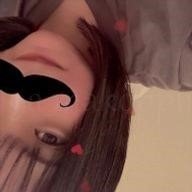 20♀  158  えろいおにいちゃん募集中  お泊りしたい  不眠  
 LINE https://t.co/S9ljHoqYuM