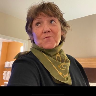 lorrieslo's profile picture. Just a regular gal