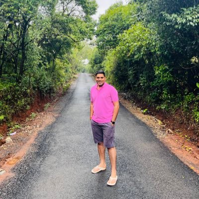 sidtondwal10's profile picture. 