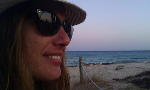 laurars1982's profile picture. 