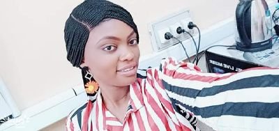 corny_mack's profile picture. Professeure de Technologie