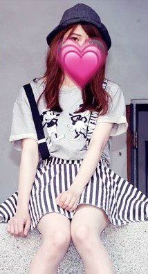 ひまー相手してほしい 25歳Dカップ❤ 調理師 気になったひとフォロしてく 私でオナられたい願望あり フォロワーさんにえちえちなの送るよ💘