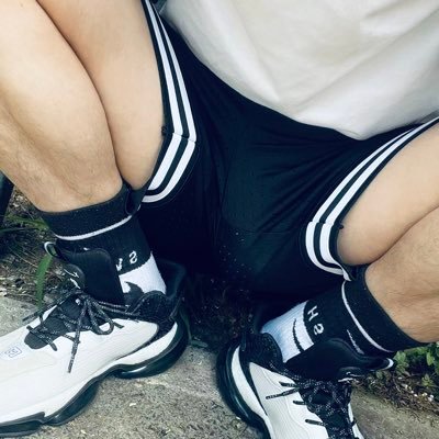 Mr_Diamon's profile picture. 188高壮精牛老师，喜原味内裤袜子🧦，反差🍆🍑🉑调教，可✈️射。