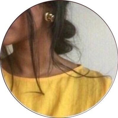 لم تكُن الطمأنينةُ بالنسبةِ لي شيئاً مرئياً و ملموساً حتى وجدتُك♥️