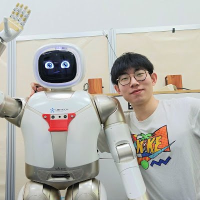 PhD student in Robotics at The Chinese University of Hong Kong. Research interests in Humanoid Grasping and Manipulation, Embodied Intelligence.