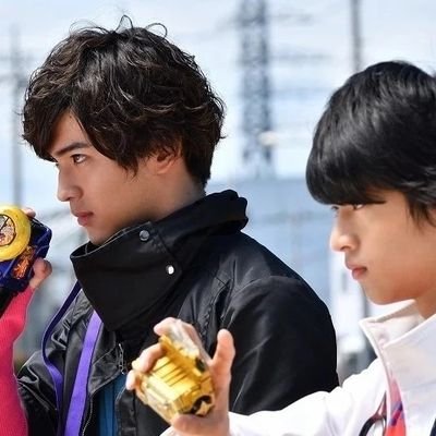 仮面ライダー大好き
仮面ライダー俳優さんもすき
速く寛騎くんのドラマみたい