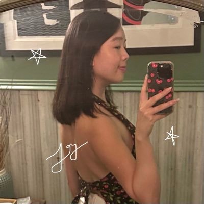 JESSlCAZHU's profile picture. argumentative antithetical dream girl, she/她