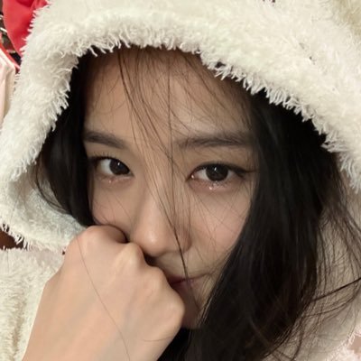 jichuesdayy's profile picture. casual fan acct.