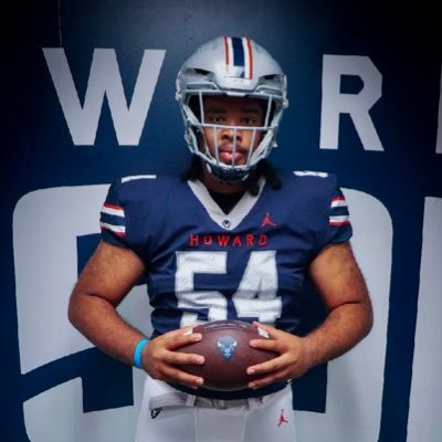 6'5” 275 lbs DL / DT  Howard Football  @hubisonfootball