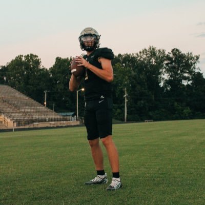 | Scottsboro High School Class Of 2025🕰️ | | 6’2 180 LBS | ⭐️Dual-Threat Quarterback⭐️| | 4.0 GPA | | 29 ACT |(256)-599-8808 jake.jones8@yahoo.com