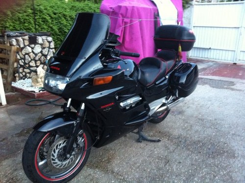 juan_revi's profile picture. interesado en el mundo de las motos, entre otras cosas.