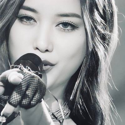 @srchafreen #GIRLFREEN 🌷🦋
✮ ✮ @Fluffy🌷@lucianmoon 🌙
@ninetytwo.th 🧢@lightnight.cand